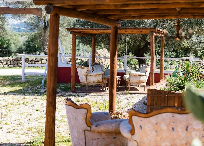 Ecoparco Neulè Alloggio per agriturismo Dorgali