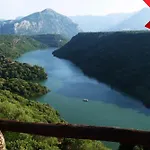 مزرعة للإقامة Ecoparco Neule دورغالي
