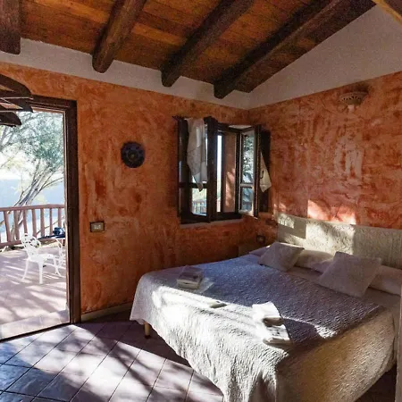 Ecoparco Neulè Alloggio per agriturismo Dorgali