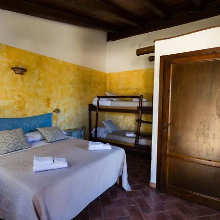 Alloggio per agriturismo Ecoparco Neulè Dorgali
